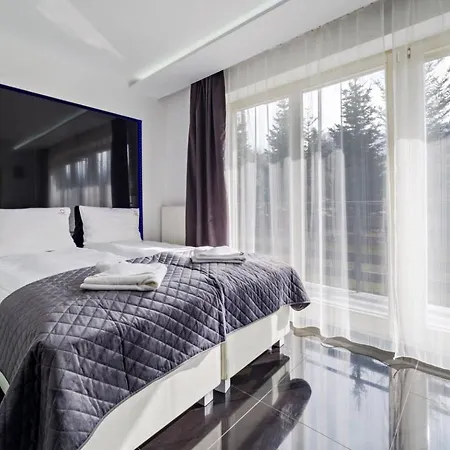 Z Balkonami, Spokojna Okolica 아파트 *