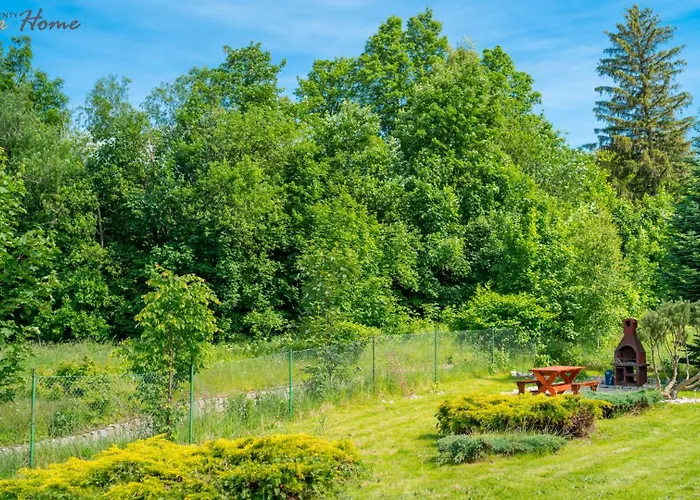 Z Balkonami, Spokojna Okolica *